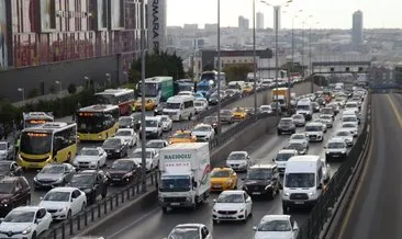 Megakent güne yoğun trafikle başladı