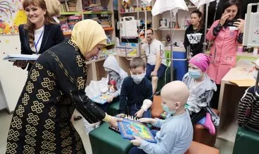 Emine Erdoğan’dan Moldova’lı çocukları sevindiren ziyaret