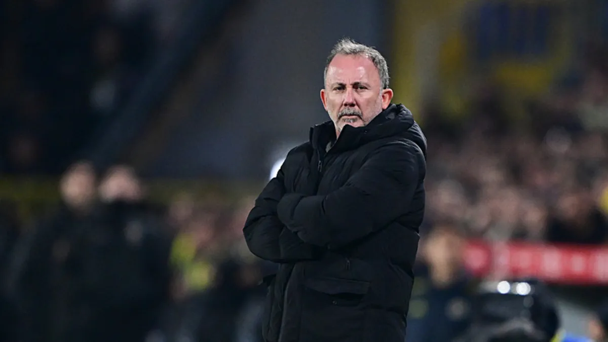 Beşiktaş’tan yılın santrforuna yakın takip! Listede 2 aday var – Galeri Beşiktaş’tan yılın santrforuna yakın takip! Listede 2 aday var – Galeri