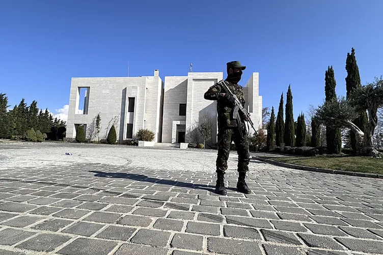 Esad’ın karanlık sığınağı deşifre oldu: Tünel ağında bulunanlar şoke etti