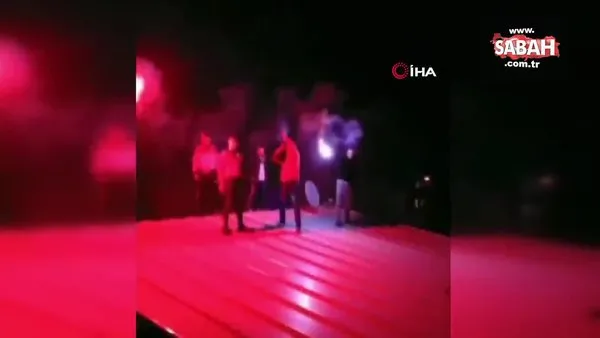 Bursa'da kısıtlamada meşaleler yakıp havaya böyle ateş ettiler | Video