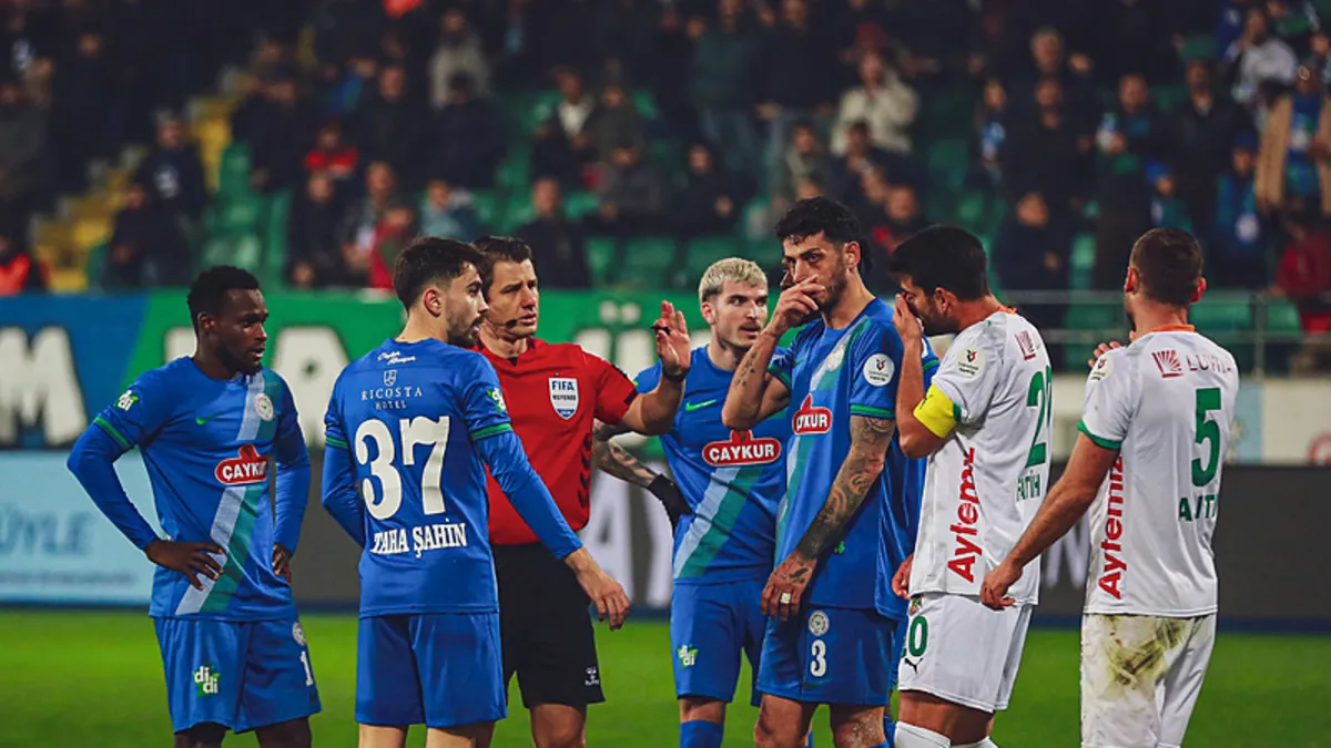 Rizespor’dan hakem kararlarına tepki açıklaması! Rizespor’dan hakem kararlarına tepki açıklaması!