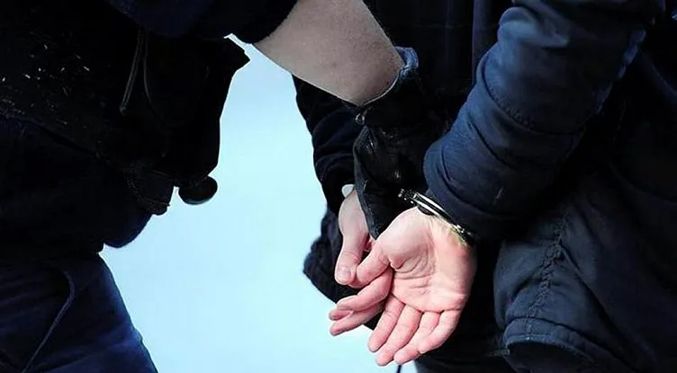 Lüks site önünde uyuşturucu ticaretine tutuklama