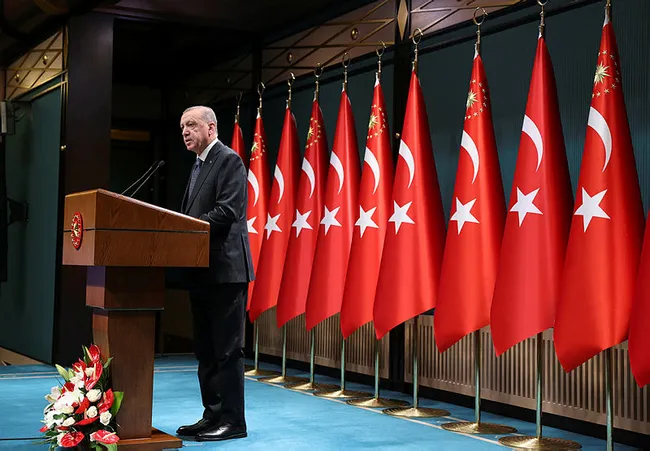 SON DAKİKA HABERİ! Başkan Erdoğan Kabine Toplantısı kararlarını açıkladı: Esnafa yeni kredi paketi ve üniversite öğrencilerine ulaşım desteği