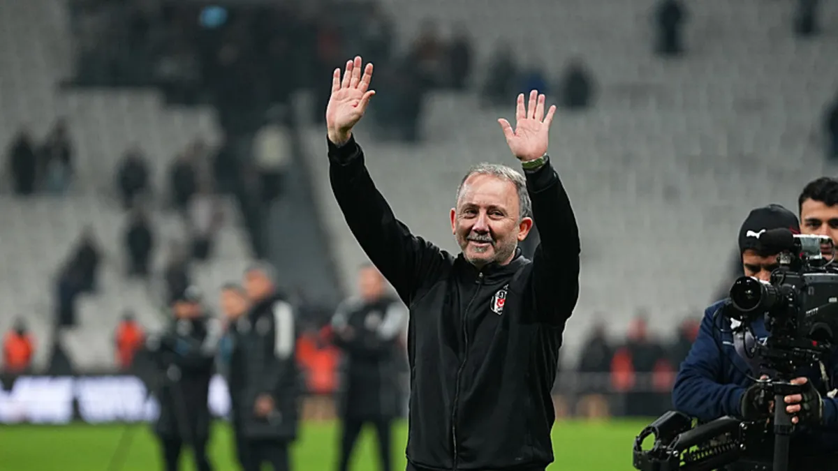 Beşiktaş’ta Sergen Yalçın kötü haberi duyurdu! El Bilal Toure’nin durumu belli oldu Beşiktaş’ta Sergen Yalçın kötü haberi duyurdu! El Bilal Toure’nin durumu belli oldu