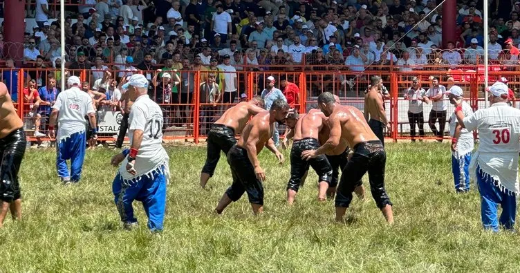 Başpehlivanlar çayıra çıktı! Kırkpınar’da nefesler tutuldu: Altın kemer mücadelesi başladı