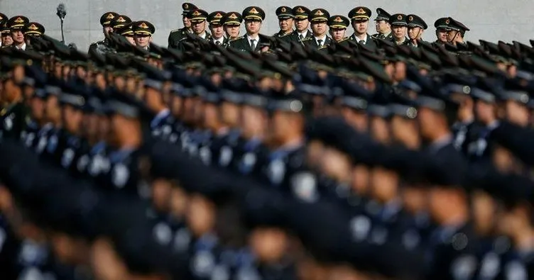 Çin sınıra asker yığdığı iddialarını yalanladı