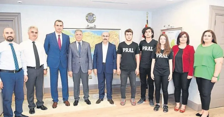 PRAL öğrencileri Türkiye birinciliğini kaptırmadılar