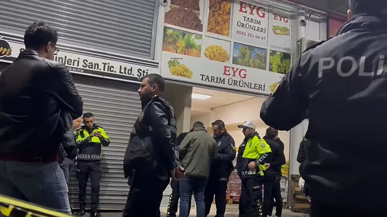 Damadını acımadan öldürdü ardından aynı silahla kendi canına kıydı!