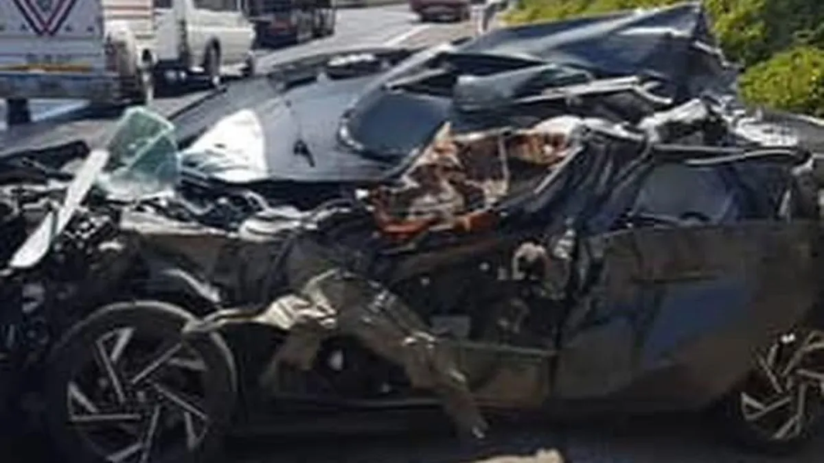Şanlıurfa’da su tankeri ile otomobil çarpıştı! 1 ölü Şanlıurfa’da su tankeri ile otomobil çarpıştı! 1 ölü