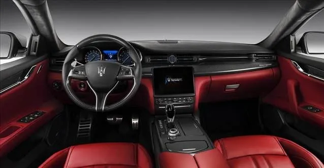 Maserati Quattroporte yenilendi