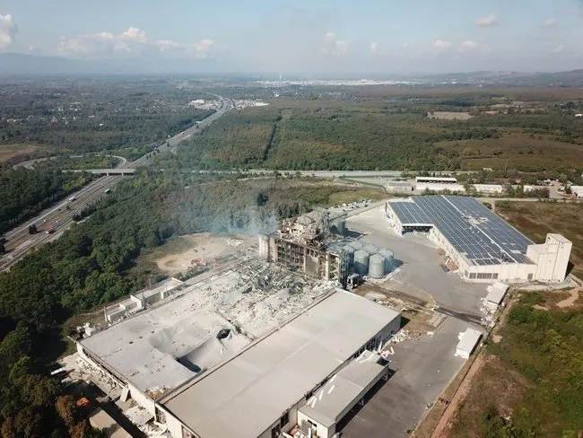 sakaryada-makarna-fabrikasinda-patlaka-6-kisi-gozaltina-alindi-1726733913868.jpg