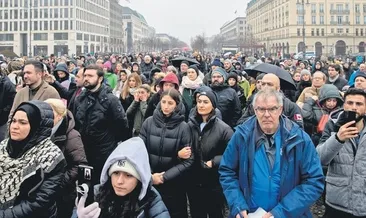 Berlin’de anma mitingi düzenlendi
