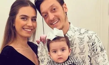 Mesut Özil’in eşi Amine Gülşe kızı Eda Özil’le ilgi odağı oldu!