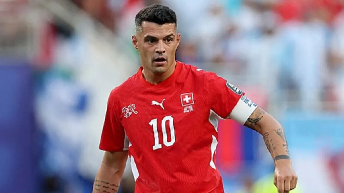 Granit Xhaka, sahte aşı iddiası sonrası İsviçre'den çıkarıldı