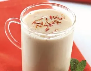 Safranlı ve Baharatlı Salep