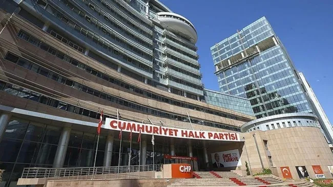 CHP'de koltuk savaşı başladı! Gürsel Tekin resti çekti! Şimdiden birbirlerine girdiler