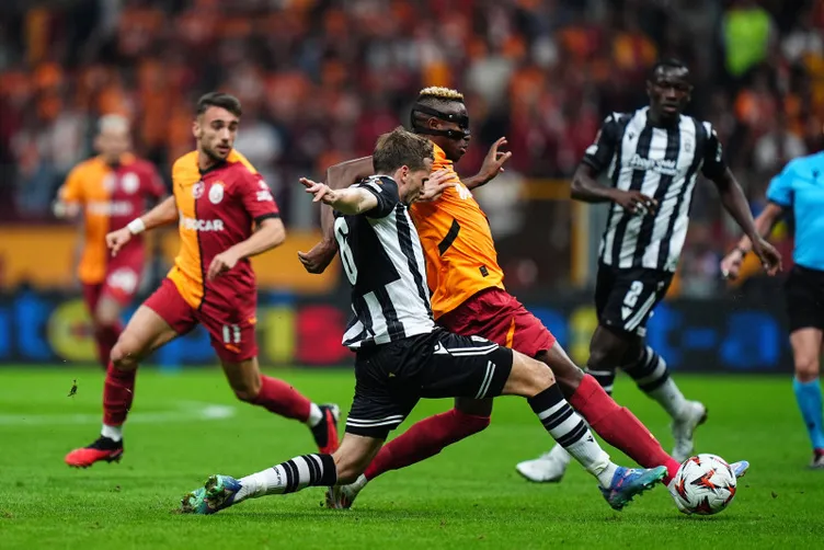 SON DAKİKA GALATASARAY HABERLERİ: PAOK maçında şaşkına çeviren pozisyon! Herkes gol diye ayağa kalktı ama…