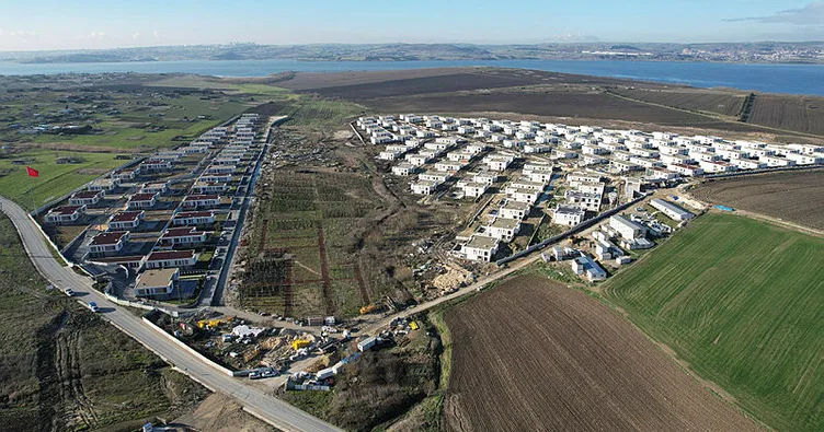 Kazıksız temel attı imzadan kaçtı