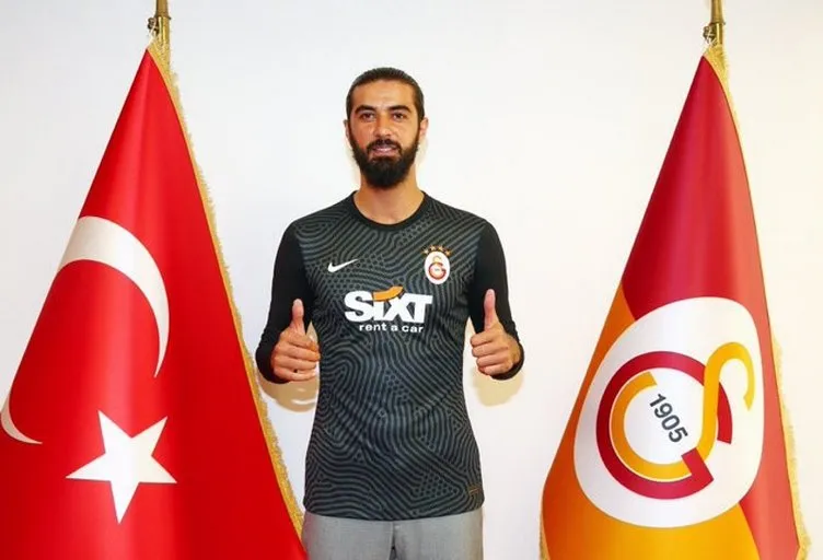 Son dakika: Galatasaray, Fenerbahçe’nin eski oyuncusunu transfer ediyor! Hollandalı yıldıza 3 yıllık teklif...