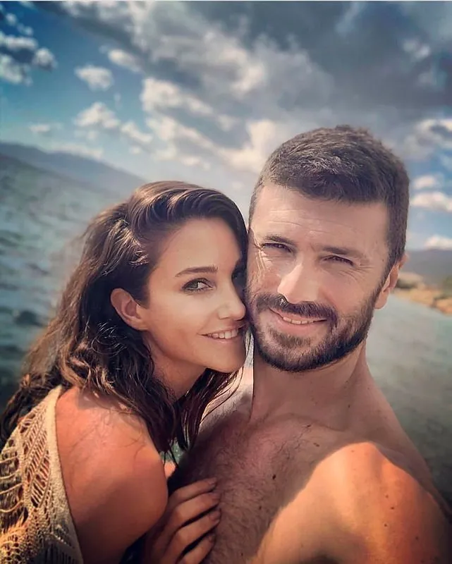 rojda demirer kimdir