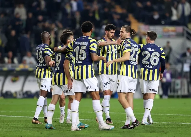 Son dakika: Fenerbahçe’den yeni transfer bombası! 2 yıldız oyuncu için görüşme yaptı...