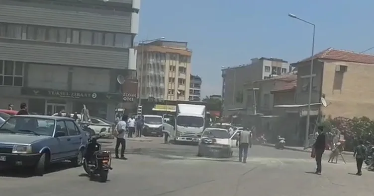 Manisa’da araç yangını paniği