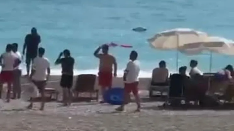 Son dakika: Ölüdeniz'de tekne battı! | Video