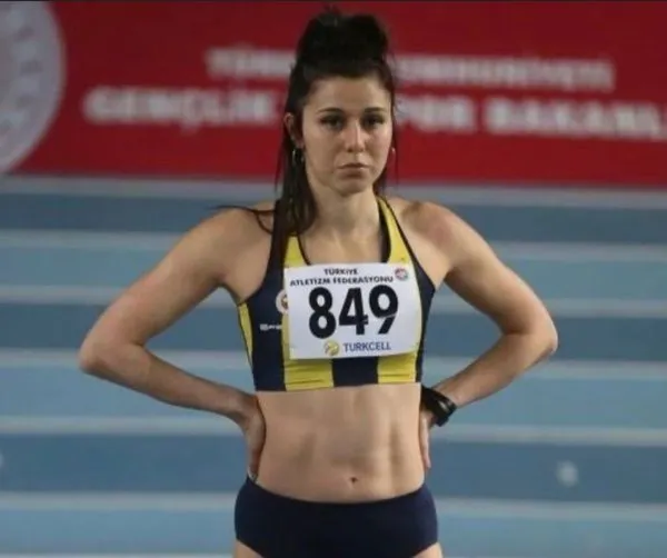 milli-atlet-nefise-karatay-cilgina-dondu-kufurlu-yoruma-suc-duyurusu-1745143228254.jpg