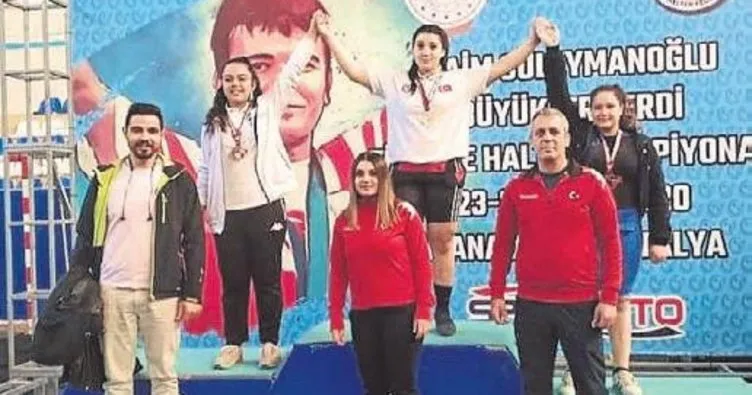 14’lük Fatma Gül’den Türkiye rekoru geldi