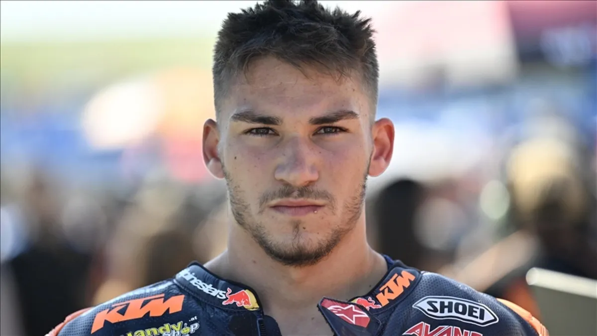 Milli motosikletçi Deniz Öncü, sezonun ilk yarışında 9. oldu! Milli motosikletçi Deniz Öncü, sezonun ilk yarışında 9. oldu!