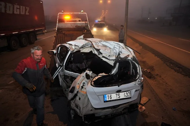 Bursa’da feci kaza: 4 ölü,1 ağır yaralı