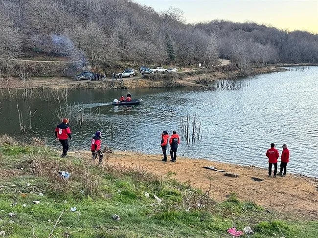 son-dakika-kamp-alaninda-kaybolan-elif-kumal-olayinda-flas-gelisme-gorgu-taniklari-konustu-gece-kosturarak-gel-1767429827404.jpg (800×600)