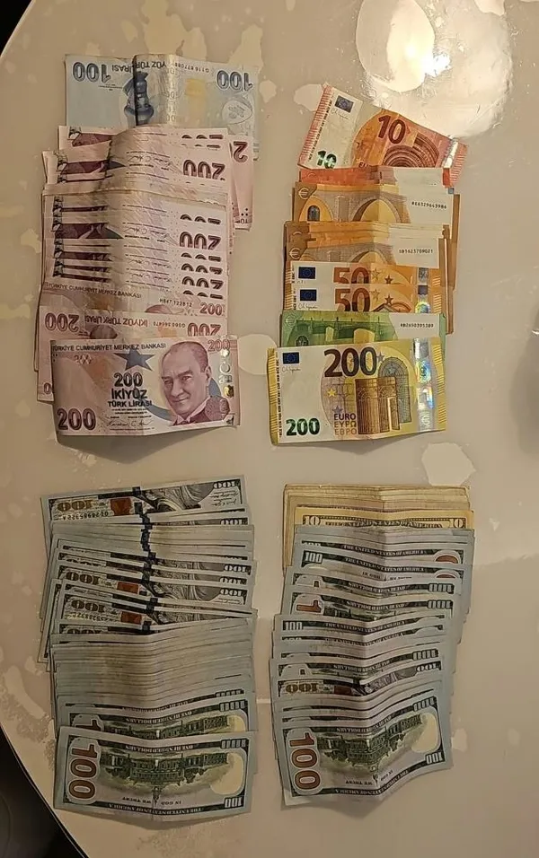 ankara-merkezli-2-ilde-deas-operasyonu-16-gozalti-1793081836771.jpg Ankara merkezli 2 ilde DEAŞ operasyonu: 16 gözaltı