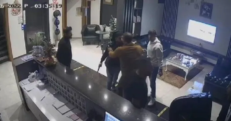 Manisa’da otelde silahlı kavga: 4 yaralı