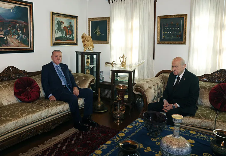 Başkan Erdoğan ve Bahçeli’nin açıklamalarına halktan destek: Memnuniyet uyandırdı