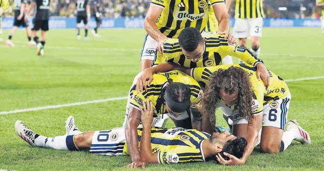 Fener ışık saçtı