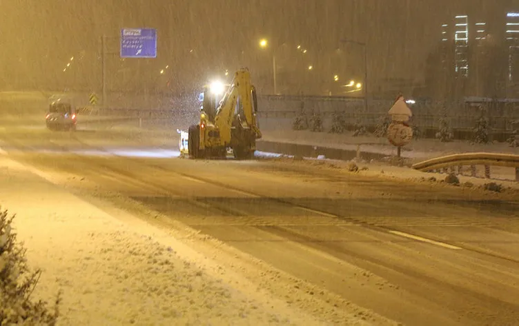 Meteoroloji'den son dakika şiddetli yağış ve hava durumu uyarısı! İstanbul'da kar yağışı başlıyor!