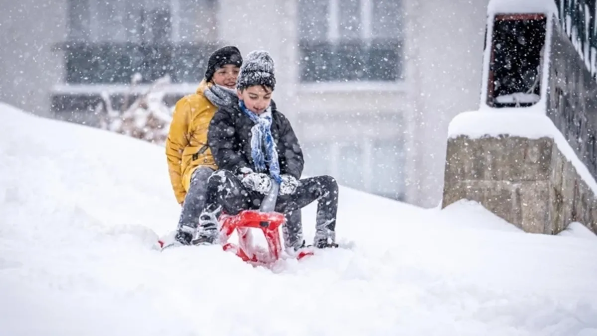 Afyonkarahisar'da yarın okullar tatil mi? 14 Ocak Çarşamba Afyonkarahisar kar tatili için gözler valilikte!