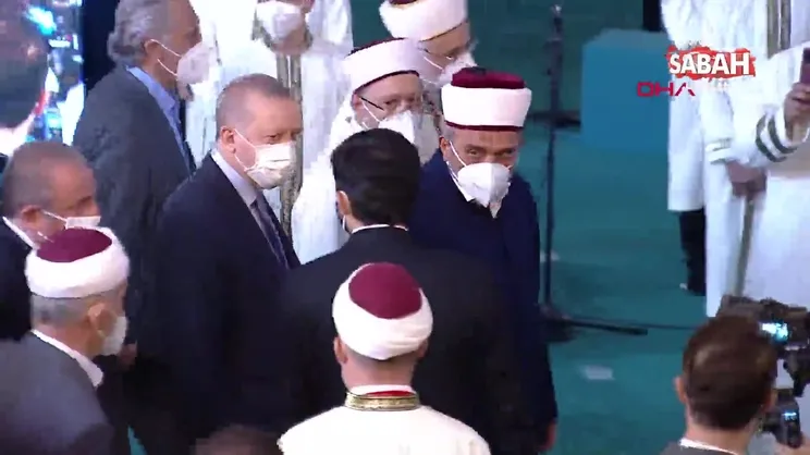 Başkan Erdoğan, Ayasofya Camii'nde hafızlık öğrencilerinin icazet törenine katıldı | Video