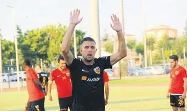 Deniz ve kravest kadroda yok