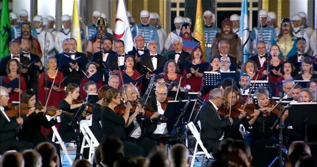 İşte Türkiye'nin 100. yıl marşı: Cumhurbaşkanlığı Senfoni Orkestrası ilk kez seslendirdi
