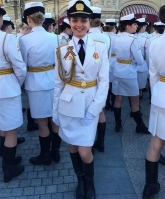Rus kadın polisler olay oldu! Dünya bu paylaşımları konuştu