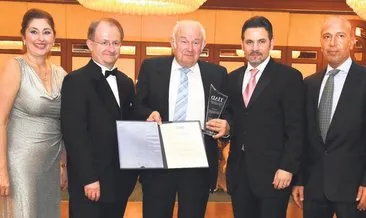 Türk dostu eski başbakana ödül