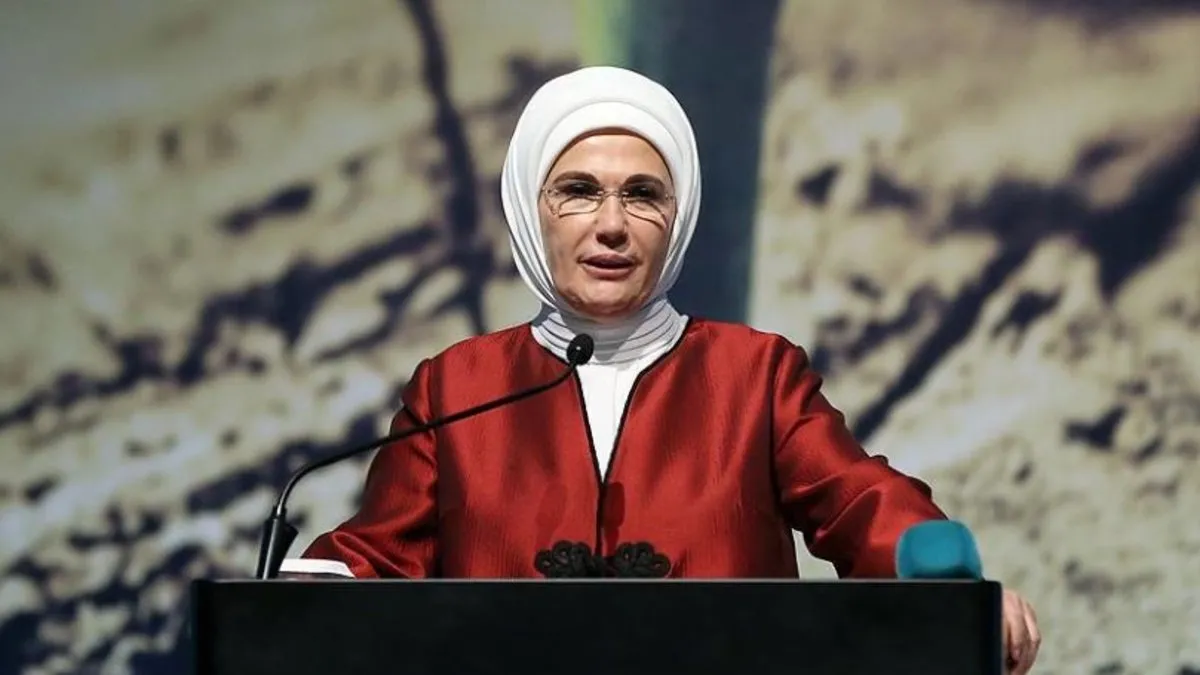 Emine Erdoğan'dan AK Parti'nin 23. yaşına kutlama: Milletimizin güveni ve desteğiyle yeni yaşına merhaba diyor
