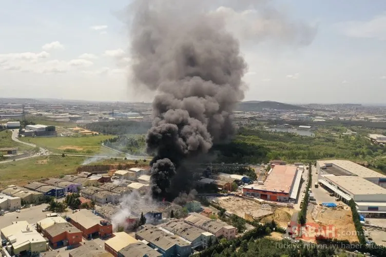 SON DAKİKA | İstanbul Tuzla’da fabrika yangını: Patlamalar yaşandı! 3 çalışan hayatını kaybetti