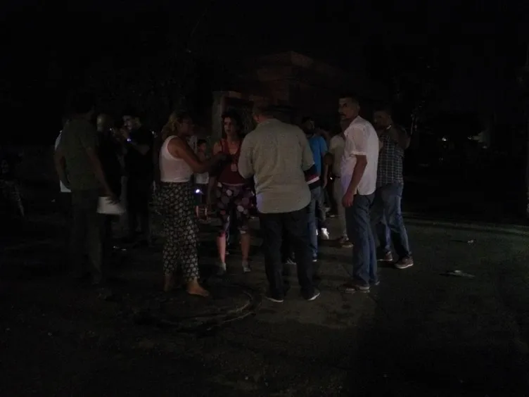 Adana’da silahlı kavga: 1’i polis 13 yaralı!