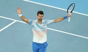 Avustralya Açık’ta Novak Djokovic, zorlanmadan yarı finale çıktı