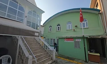 Cami tuvaletinde ceset bulundu