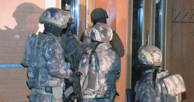 İzmir’de operasyon: 20 kişi yakalandı